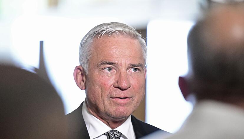 Die Gesellschaft wird rauer, warnt der Innenminister. (Archivbild)