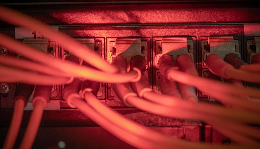 Proukrainische Hacker reklamieren für sich, die IT-System der größten russischen Fluggesellschaft Aeroflot durch einen Angriff lahmgelegt zu haben. (Symbolbild) Proukrainische Hacker reklamieren für sich, die IT-System der größten russischen Fluggesellschaft Aeroflot durch einen Angriff lahmgelegt zu haben. (Symbolbild)