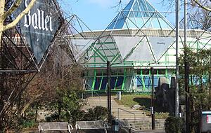 Auf die Neckarsulmer Ballei ist Erhard Klotz besonders stolz, denn die gute Vorbereitung sicherte später einen schnellen Bau.
Foto: Archiv/Klug Auf die Neckarsulmer Ballei ist Erhard Klotz besonders stolz, denn die gute Vorbereitung sicherte später einen schnellen Bau.
Foto: Archiv/Klug