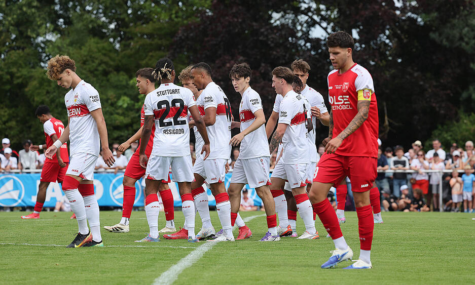 Am Ende steht es 7:1 für den VfB Stuttgart.
