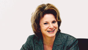 Margarete Krug gestern in Heilbronn: „Das Amt kam zu mir, nicht umgekehrt.“ Ihre künftige Aufgabe bezeichnet sie als „hoch attraktiv und reizvoll“.
Foto: Andreas Veigel Margarete Krug gestern in Heilbronn: „Das Amt kam zu mir, nicht umgekehrt.“ Ihre künftige Aufgabe bezeichnet sie als „hoch attraktiv und reizvoll“.
Foto: Andreas Veigel