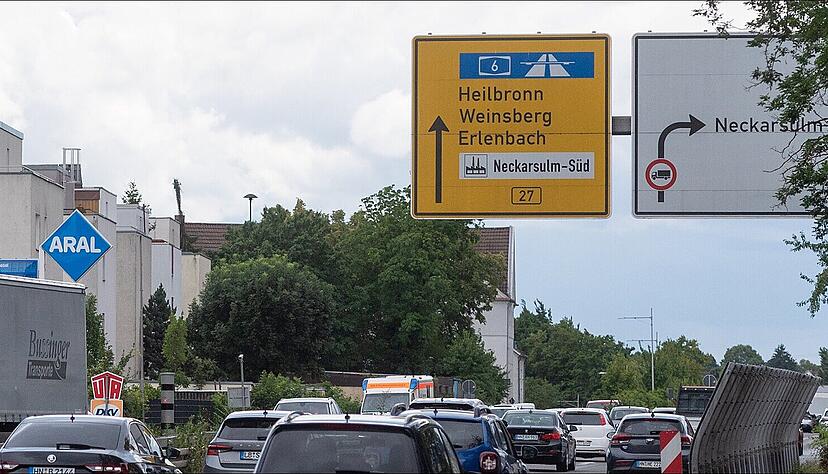 Die Anwohner an der Bundesstraße B27, hier in Neckarsulm, sind besonders lärmgeplagt. Nun soll das Tempo auf 30 nachts beschränkt werden. Die Anwohner an der Bundesstraße B27, hier in Neckarsulm, sind besonders lärmgeplagt. Nun soll das Tempo auf 30 nachts beschränkt werden.