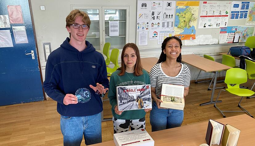 Bei den drei Sch&uuml;ler-Firmen sei die Nachfrage hoch. Interessierte k&ouml;nnen die Produkte online oder direkt im MSG kaufen.