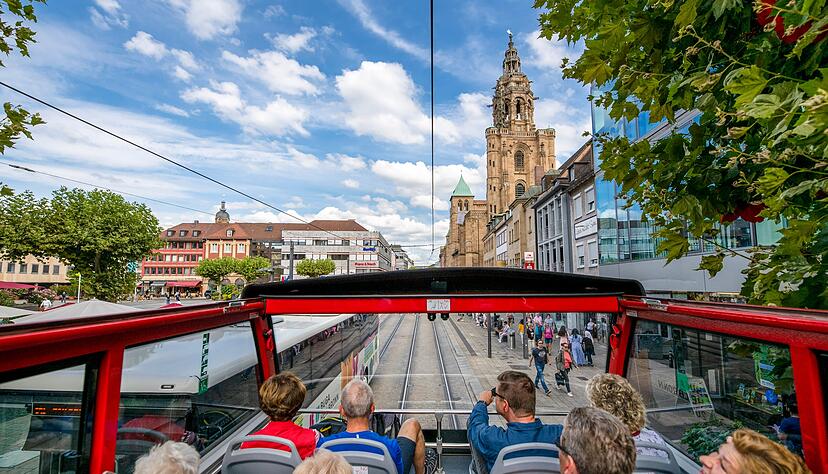 Ein Angebot für Touristen: Der Citytour-Bus führt zu den schönsten Plätzen in Heilbronn. Ein Angebot für Touristen: Der Citytour-Bus führt zu den schönsten Plätzen in Heilbronn.