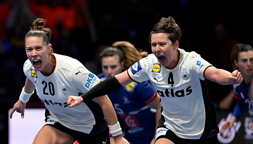 Die ehemaligen Co-Kapitäninnen Emily Vogel (l) und Alina Grijseels spielen am Sonntag um WM-Gold. Die ehemaligen Co-Kapitäninnen Emily Vogel (l) und Alina Grijseels spielen am Sonntag um WM-Gold.