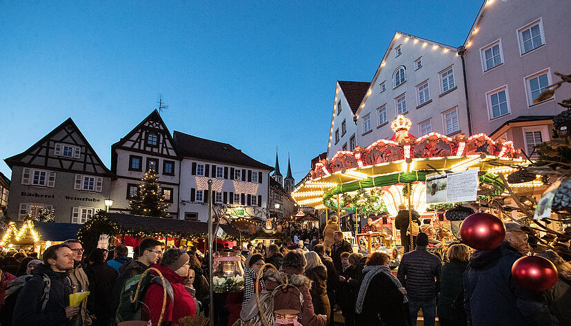 Der Altdeutsche Weihnachtsmarkt in Bad Wimpfen im Jahr 2019. Der Altdeutsche Weihnachtsmarkt in Bad Wimpfen im Jahr 2019.