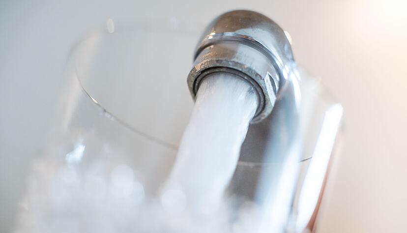 Der Klimawandel hat auch Einfluss auf das Trinkwasservorkommen. (Symbolbild)