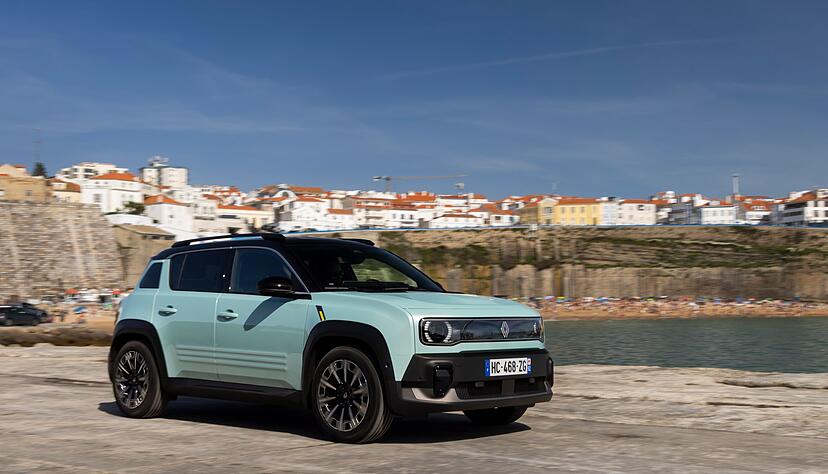 Robuster Auftritt: Rein formal gibt sich der R4 der Neuzeit als kerniges SUV.