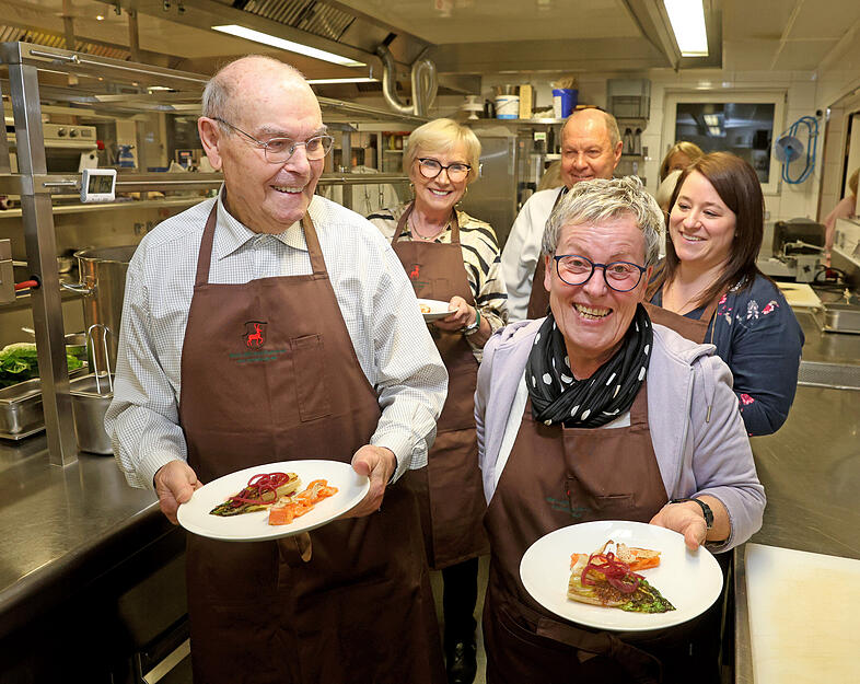 Kochkurs mit Sterne-Koch Boris Rommel und Stimme-Lesern Kochkurs mit Sterne-Koch Boris Rommel und Stimme-Lesern