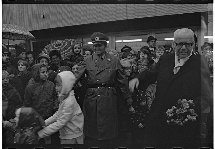 1971: Gustav Heinemann, dritter deutscher Bundespräsident von 1969 bis 1974, besucht die Theodor-Heuss-Stadt Brackenheim. 1971: Gustav Heinemann, dritter deutscher Bundespräsident von 1969 bis 1974, besucht die Theodor-Heuss-Stadt Brackenheim.