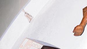 Im Innern wurden nur Kleinigkeiten saniert, so wie diese Wandornamente.