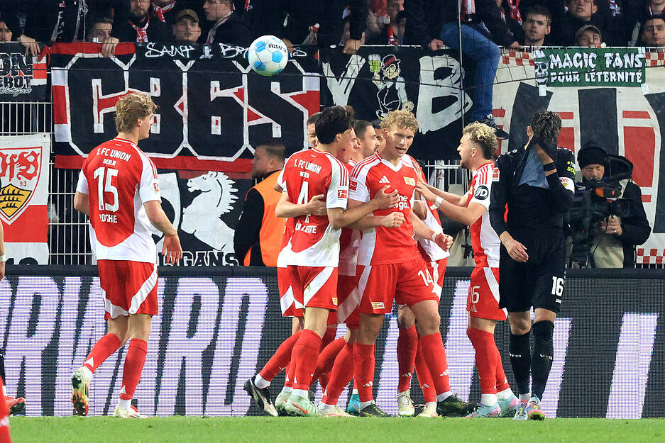 Beide Teams hatten viel Grund zur Freude, Union lachte in der ersten Halbzeit zum Schluss, denn in der Nachspielzeit fiel das 4:4.