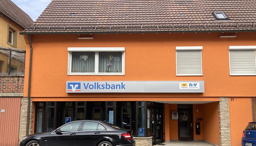 Ende Juli endet das Bankgesch&auml;ft in Hardthausen-Lampoldshausen. Auch in Cleversulzbach und Degmarn trennt sich die Volksbank von ihren Gesch&auml;ftsstellen. Die drei B&uuml;ros hatten ohnehin kaum noch ge&ouml;ffnet.
Foto: Simon Gajer