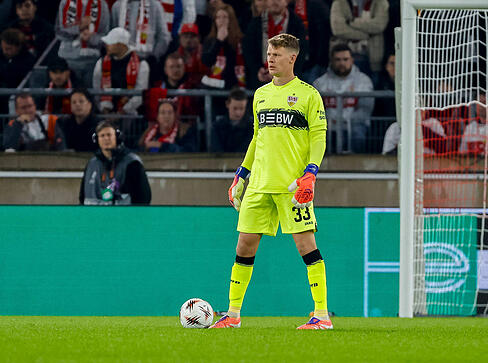 Alexander Nübel: Unsauber in der Anfangsphase – und das zog sich auch durch das Spiel. Anschließend kaum gefordert. Dafür offensiv in Erscheinung getreten und das 1:0 vorbereitet. Beim Gegentor trifft ihn keine Schuld. Note: 4