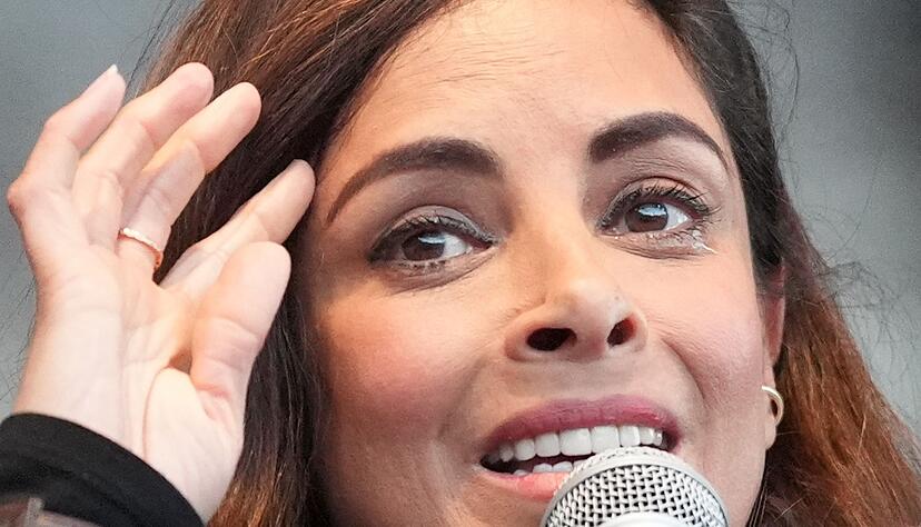 Kam überraschend doch: Collien Fernandes. Kam überraschend doch: Collien Fernandes.