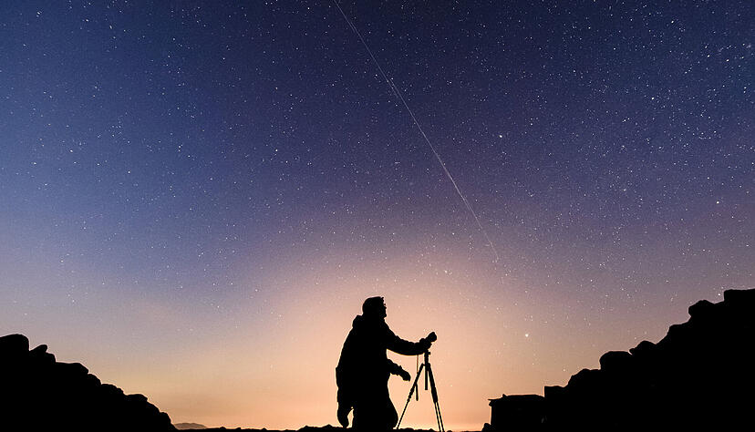 Am Nachthimmel sind Starlink-Satelliten als leuchtende Spur zu erkennen. Foto: dpa Am Nachthimmel sind Starlink-Satelliten als leuchtende Spur zu erkennen. Foto: dpa
