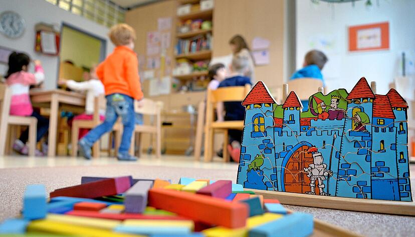 Um mehr bildungsferneren Familien einen Kita-Platz zu ermöglichen, reicht schon eine geringe Unterstützung bei den Bewerbungen aus. Um mehr bildungsferneren Familien einen Kita-Platz zu ermöglichen, reicht schon eine geringe Unterstützung bei den Bewerbungen aus.