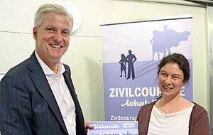 Stefanie Dürr und Uwe Ralf Heer, Chefredakteur Heilbronner Stimme. Stefanie Dürr und Uwe Ralf Heer, Chefredakteur Heilbronner Stimme.