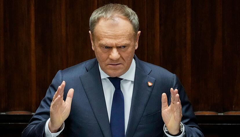 Tusk will, dass jeder Mann in Polen kampfbereit gemacht wird. Tusk will, dass jeder Mann in Polen kampfbereit gemacht wird.
