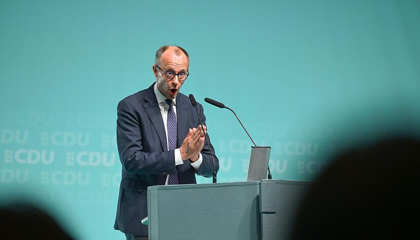 Merz ruft auf zur Sparsamkeit.