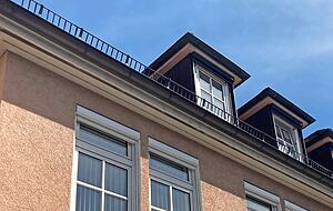 Die Geschäftsstelle der Raiba Hohenloher Land in Ingelfingen: Am 6. Juli entscheiden die Vertreter über eine Fusion mit der VR Bank Heilbronn Schwäbisch Hall.