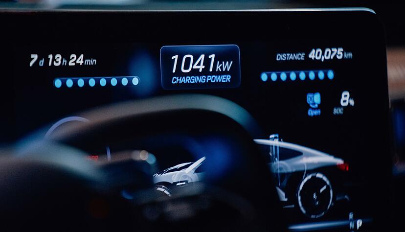 Potzblitz: Ein neuer AMG soll mit bis rund 1.000 kW laden k&ouml;nnen.