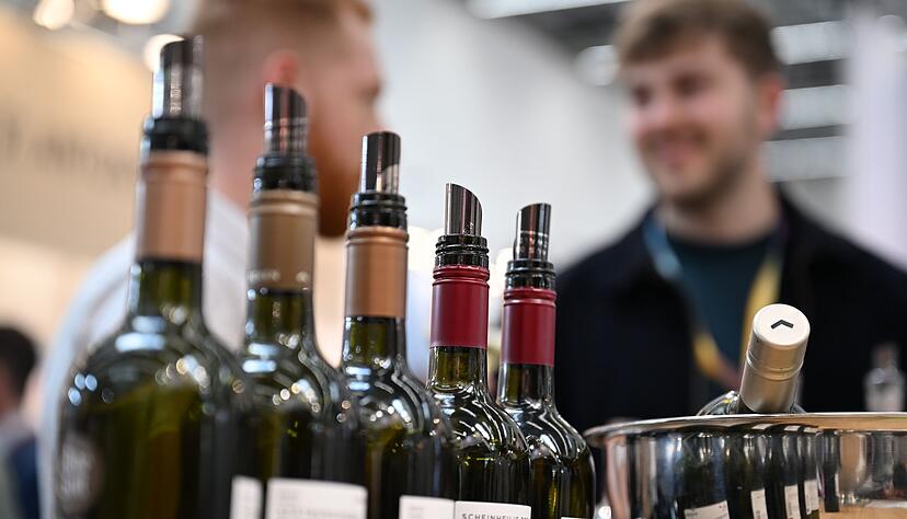 Bei der Prowein war an den Messest&auml;nden reger Andrang.