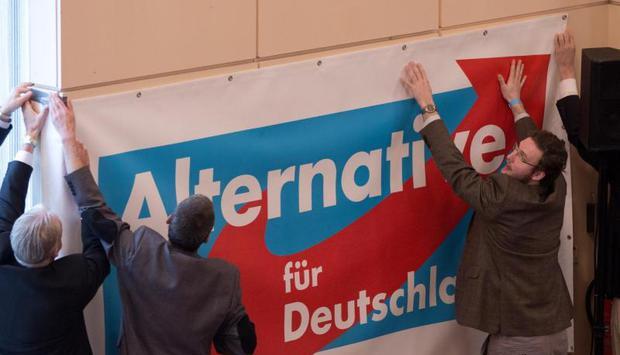 Dürfen zur Bundestagswahl auf Stimmenfang gehen: Die euroskeptische Alternative für Deutschland. Foto: Jörg Carstensen/Archiv
