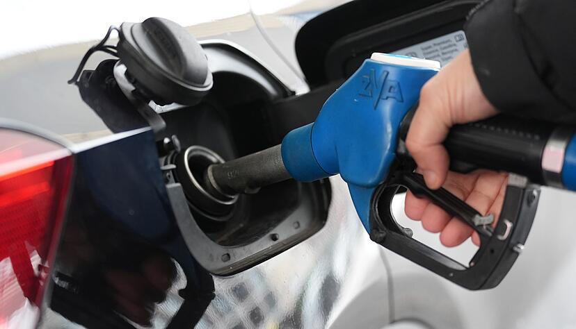 Um rund acht Cent unterscheiden sich die günstigsten Regionen von den teuersten. (Symbolbild) Um rund acht Cent unterscheiden sich die günstigsten Regionen von den teuersten. (Symbolbild)