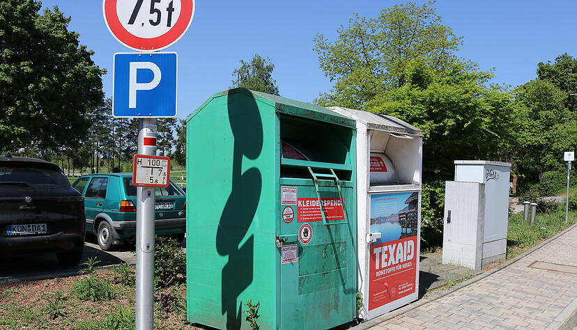 Sie sind der Stadt ein Dorn im Auge: Private Altkleidercontainer in Öhringen werden nicht mehr genehmigt.