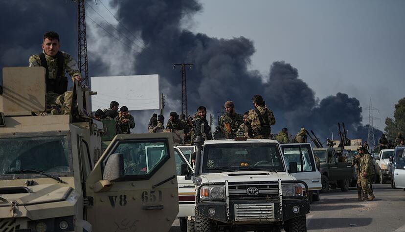 In der Provinz Latakia sind heftige K&auml;mpfe zwischen Truppen der &Uuml;bergangsregierung und Anh&auml;ngern der gest&uuml;rzten Regierung von Ex-Pr&auml;sident Baschar al-Assad ausgebrochen. (Archivbild)