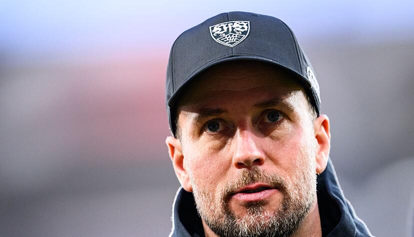 VfB-Coach Sebastian Hoene&szlig; musste das blitzschnelle 0:1 in der ersten Spielminute mitansehen.