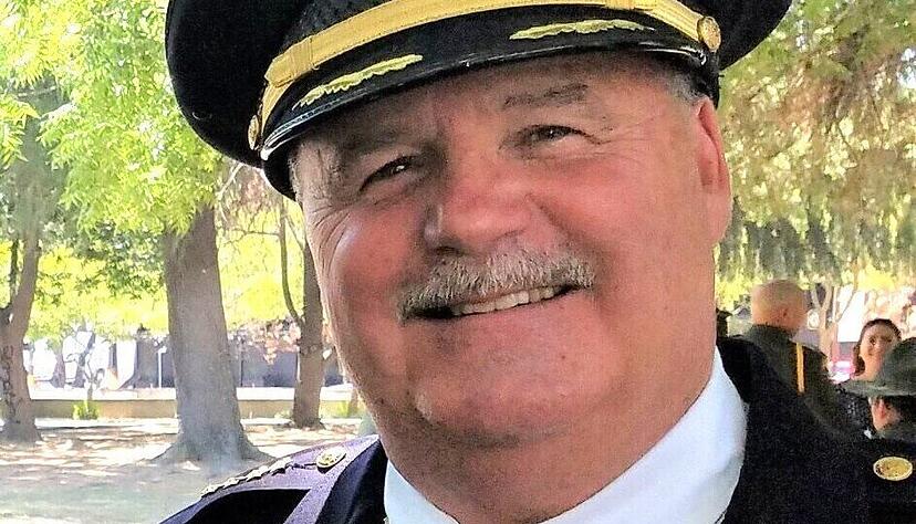 Drew Bessinger war viele Jahre der Polizeichef im kalifornischen Clovis, ist inzwischen aber pensioniert. Drew Bessinger war viele Jahre der Polizeichef im kalifornischen Clovis, ist inzwischen aber pensioniert.