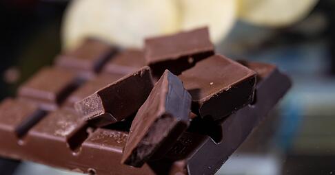 Gute Nachrichten f&uuml;r Verbraucher: Viele Schokoladenprodukte der Discounter sind zuletzt deutlich g&uuml;nstiger geworden.