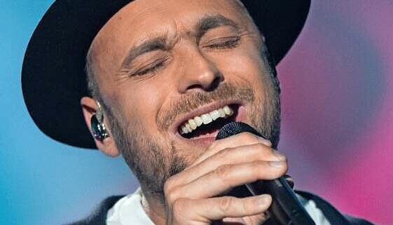 Max Mutzke tritt zum Festivalfinale am &bdquo;Stimme&ldquo;-Familiensonntag auf.