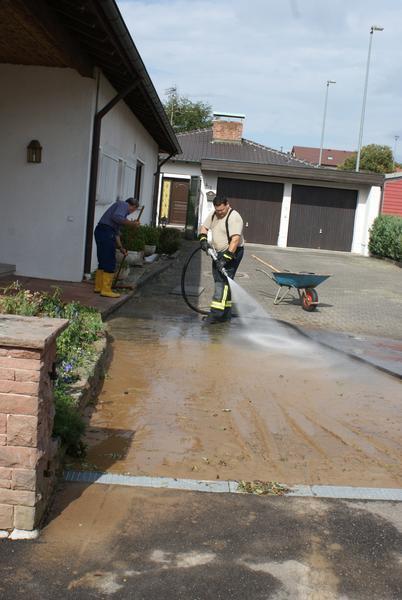 Aufräumarbeiten in Ilsfeld