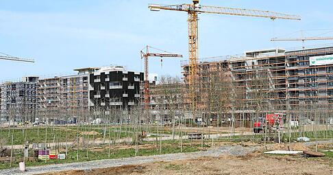 In den nächsten Tagen und Wochen werden die ersten Bewohner in Gebäude der Stadtausstellung im Neckarbogen einziehen. Foto: Matthias Heibel In den nächsten Tagen und Wochen werden die ersten Bewohner in Gebäude der Stadtausstellung im Neckarbogen einziehen. Foto: Matthias Heibel