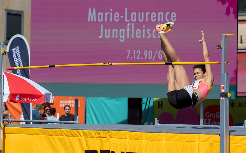 Hochsprung Heilbronn: Wettbewerb der Frauen. Hochsprung Heilbronn: Wettbewerb der Frauen.