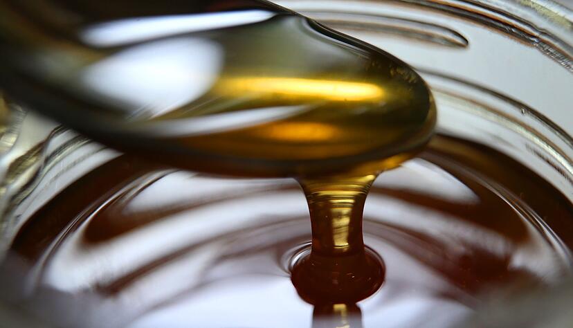 Wissen von wo es kommt: Honiggläser müssen künftig alle Herkunftsländer samt Mengenanteilen ausweisen. (Symbolbild) Wissen von wo es kommt: Honiggläser müssen künftig alle Herkunftsländer samt Mengenanteilen ausweisen. (Symbolbild)