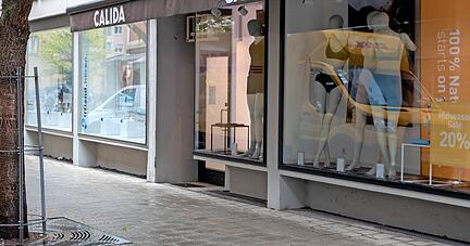 Die Calida-Filiale in der Falkenstraße schließt zum 31. Mai. Das Wäscheunternehmen war fast 20 Jahre in Heilbronn präsent.
Foto: Andreas Veigel Die Calida-Filiale in der Falkenstraße schließt zum 31. Mai. Das Wäscheunternehmen war fast 20 Jahre in Heilbronn präsent.
Foto: Andreas Veigel