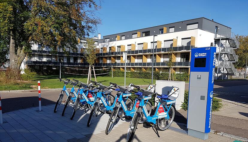 In Stuttgart können die
Räder bereits an rund 70 Stationen ausgeliehen
werden.