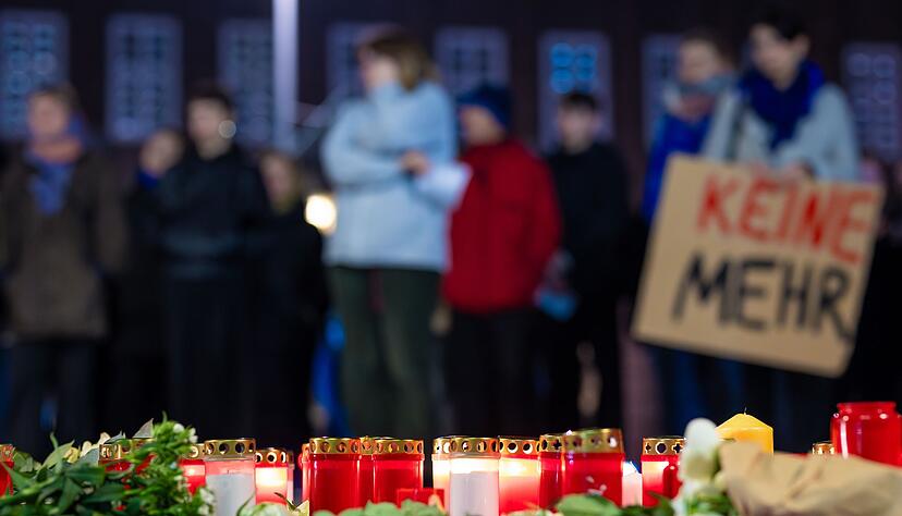 Im Gegensatz zum Rückgang bei den Tötungsdelikten stiegen die registrierten Opferzahlen bei allen anderen gegen Frauen gerichteten Straftaten an. (Archivbild)