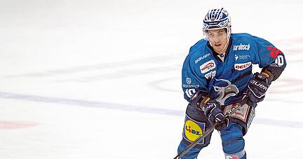 Neuzugang Josh Nicholls hat am Donnerstag das erste Mannschaftstraining mit den Falken absolviert.
Foto: Andreas Veigel
