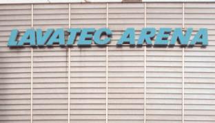 2007 bis 2009 h&ouml;rte die Sportst&auml;tte auf den Namen Lavatec.Foto: Archiv/Dirks