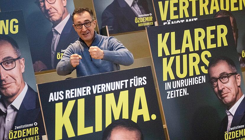 F&uuml;r ihre Kampagne setzen die Gr&uuml;nen voll auf Spitzenkandidat Cem &Ouml;zdemir.