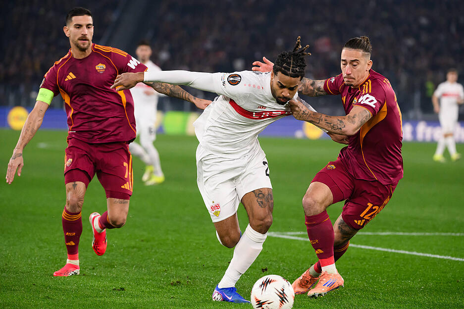 Lorenz Assignon: Musste zuletzt hinter Vagnoman anstehen, bekam nun seinen Einsatz. Im Zweikampf zu zaghaft, nach vorne zu wenig Ertrag. Assignon hätte mehr machen können. Note: 4 Lorenz Assignon: Musste zuletzt hinter Vagnoman anstehen, bekam nun seinen Einsatz. Im Zweikampf zu zaghaft, nach vorne zu wenig Ertrag. Assignon hätte mehr machen können. Note: 4