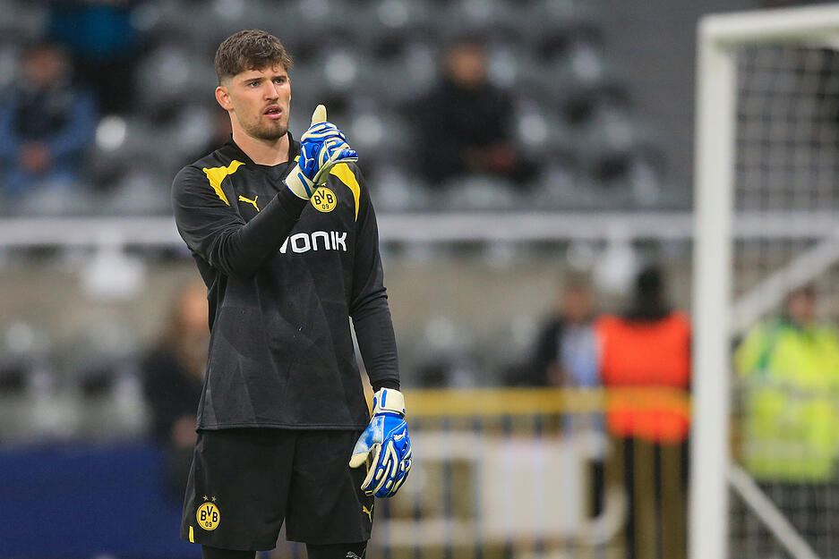Gregor Kobel stand von 2019 bis 2021 zwischen den Pfosten beim VfB Stuttgart und wechselte dann zum BVB.