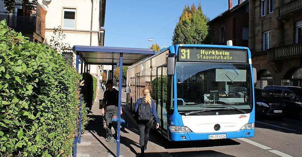 Stadtbus in Heilbronn: Besch&auml;ftigte kommunaler Nahverkehrsunternehmen haben am Montag gestreikt.