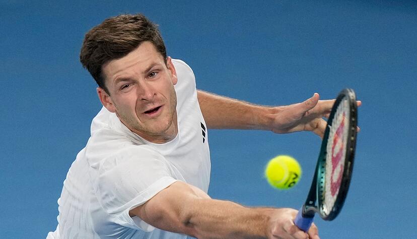 Hubert Hurkacz gewinnt gegen die deutsche Nummer eins.
