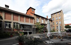 Im Kunst- und Kulturzentrum Zigarre finden schon bisher viele kleinere Veranstaltungen statt. Wegen des Brandschutzes sind ihnen aber enge Grenzen gesetzt. Im Kunst- und Kulturzentrum Zigarre finden schon bisher viele kleinere Veranstaltungen statt. Wegen des Brandschutzes sind ihnen aber enge Grenzen gesetzt.